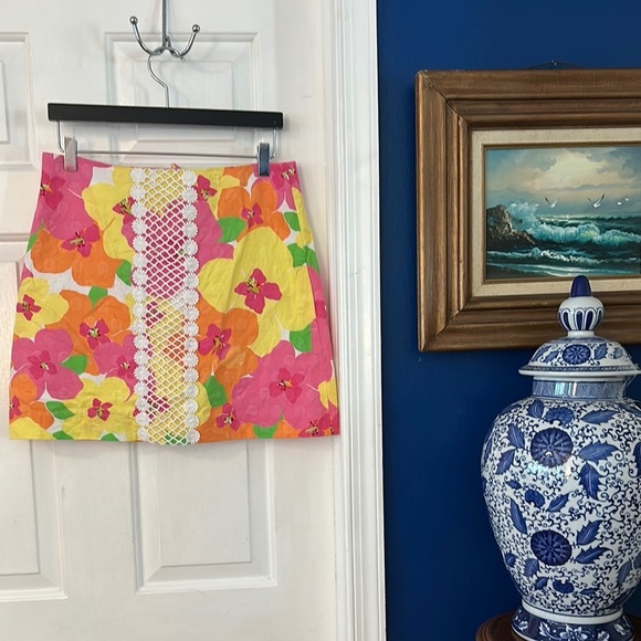 Lilly Pulitzer Dresses & Skirts - Women’s Lilly Pulitzer HALLIE Hotty Bold Floral Punch Lattice Front Skirt Size 4